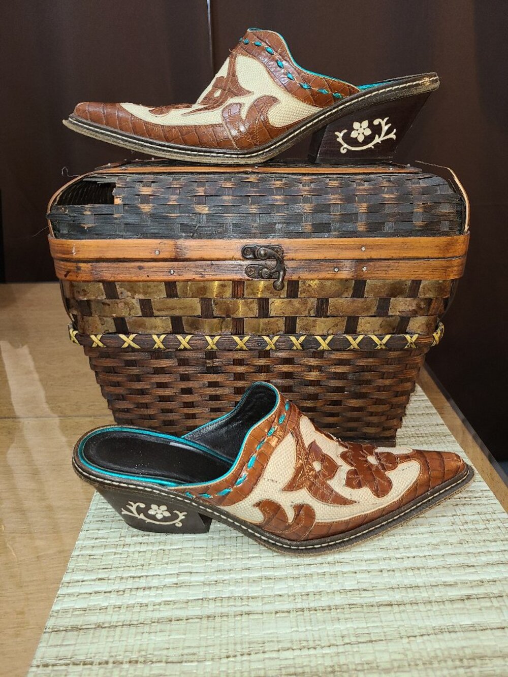 Donald J Pliner Leather Embroidered Pearl Mules VTG Western Couture Collection